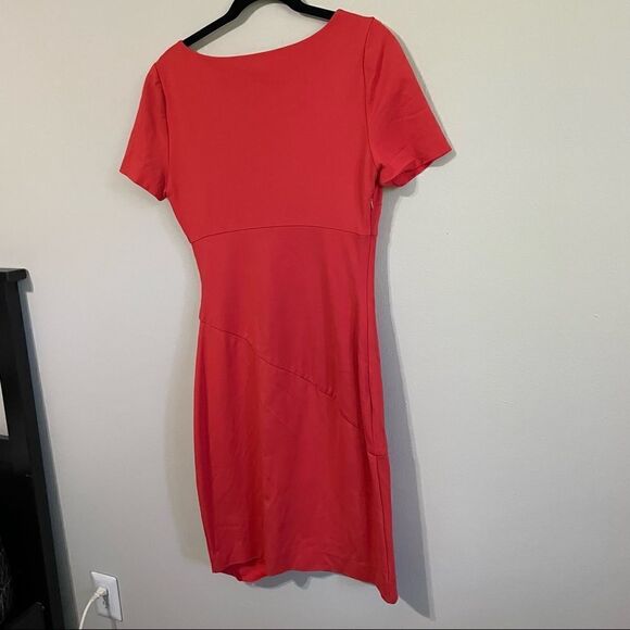 Revolve Diane Von Furstenberg DVF BEVINA SHORT SLEEVE SHEETH DRESS - Picture 8 of 11